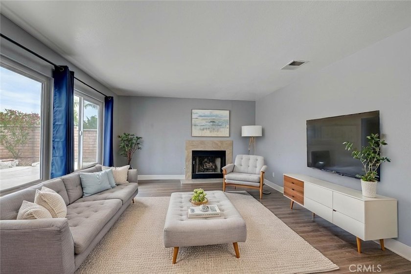 Welcome to your BEAUTIFUL 4 Bedroom, 3 Bath - SOLAR HEATED, POOL - photo 13