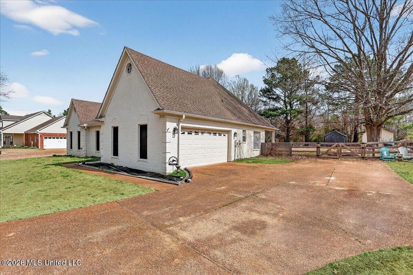 Lewisburg Schools!! Welcome to this charming 3-bedroom - photo 4