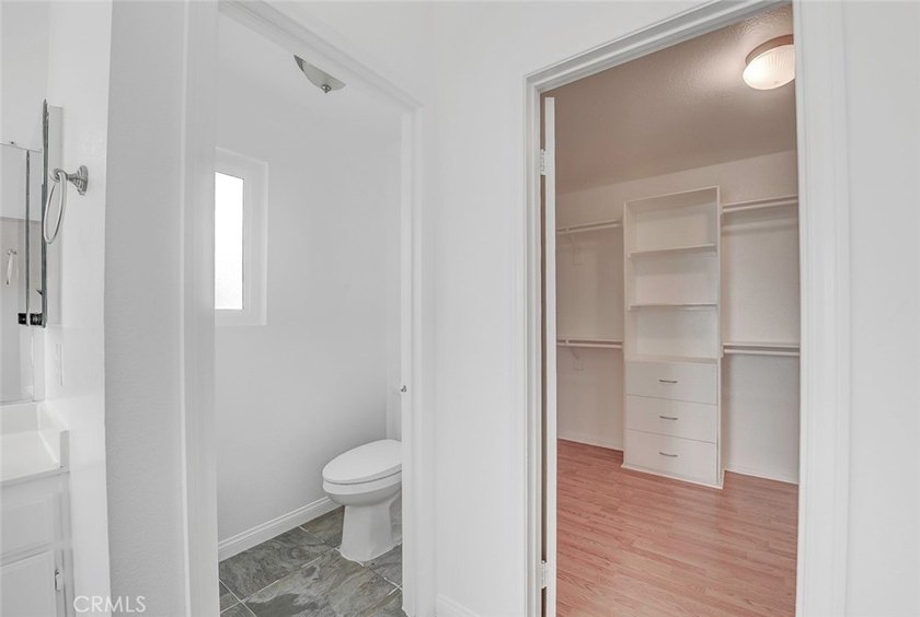 Welcome to your BEAUTIFUL 4 Bedroom, 3 Bath - SOLAR HEATED, POOL - photo 30