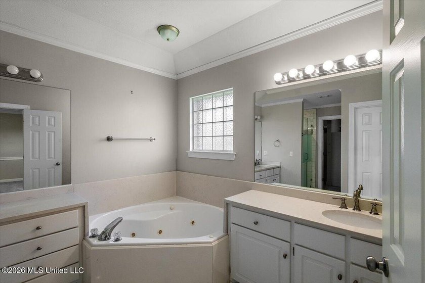 *QUALIFIES FOR USDA $0 DOWN* Welcome to this stunning 3-bedroom - photo 15