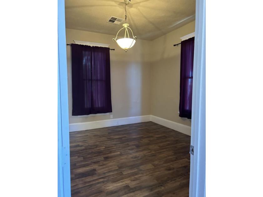 Charming 100+year Victorian home, borders San Jose and beautiful - photo 22