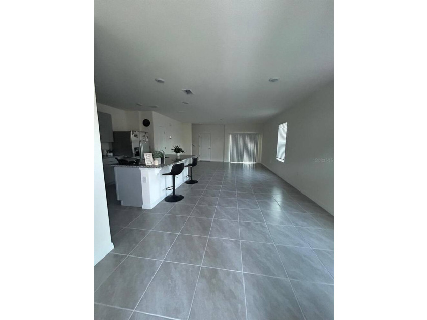 Short Sale. Welcome to this beautiful 3-bedroom, 2.5-bath home - photo 6