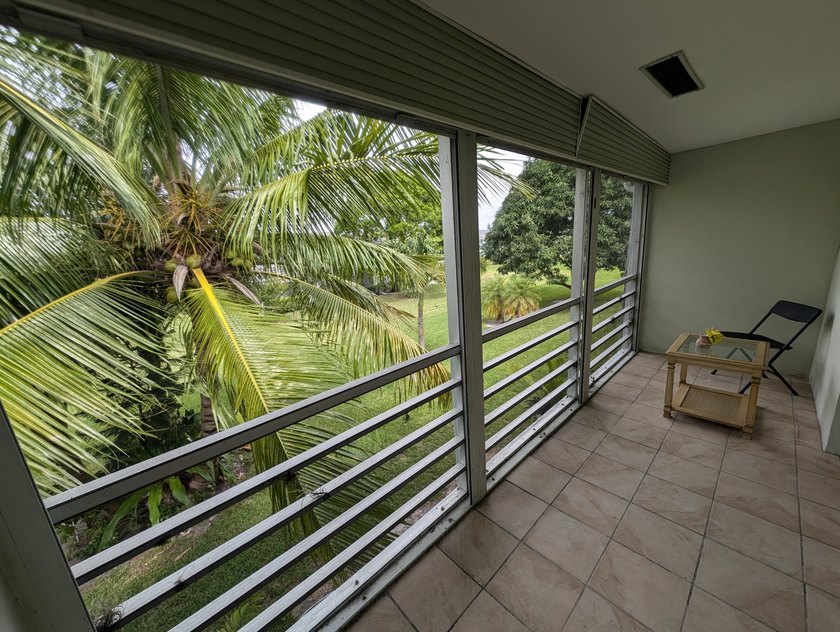 Investors dream. Cash Only. Very qualified tenant occupied with - photo 16