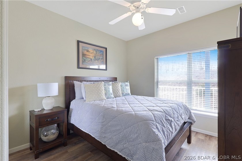 Welcome to Monarch Cove, where this fully furnished, top-floor - photo 14