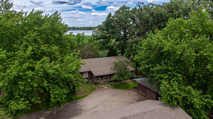 Looking for a beautiful and serene location overlooking nature - photo 2