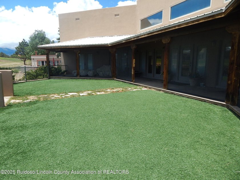 Luxury 4-Bedroom Home at Alto Lakes Golf &amp; Country Club, Alto - photo 36