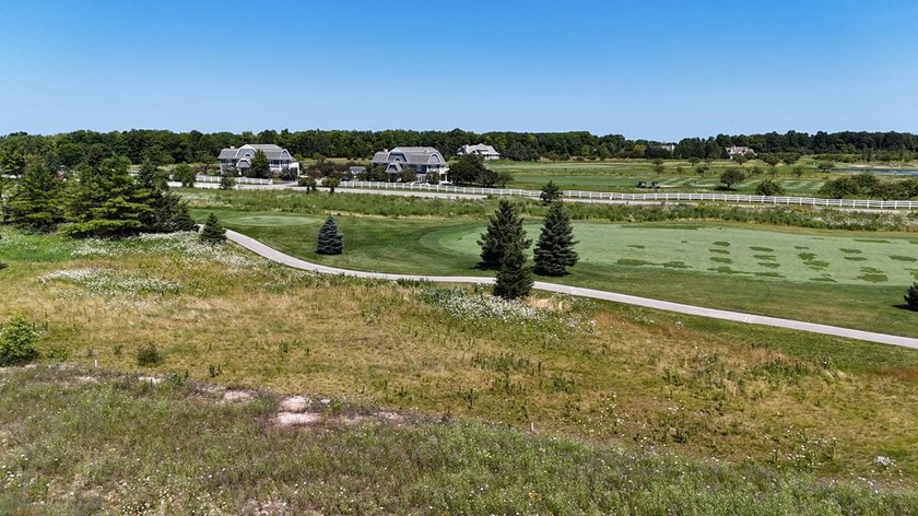 New construction at Horseshoe Bay Farms - this is the last - photo 3