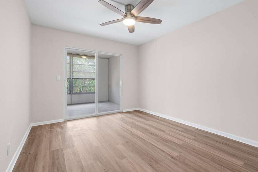Brand New &amp; pristine 2 bedroom and full 2 bath unit. Located in - photo 17