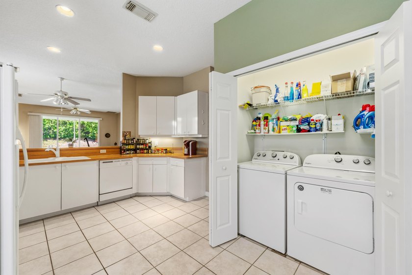 LOCATION, PRICED TO SELL, AND LOADED WITH LIFESTYLE! Nestled - photo 9