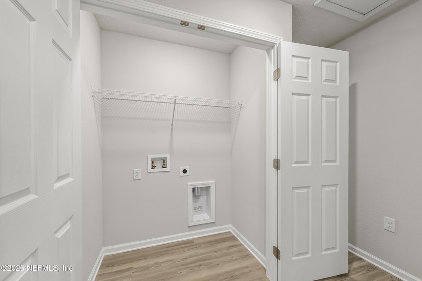 Ask about our exclusive Builder's Incentives!! Welcome to the - photo 11