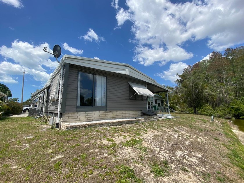 **Located in an active, resort style, pet friendly, land leased - photo 25