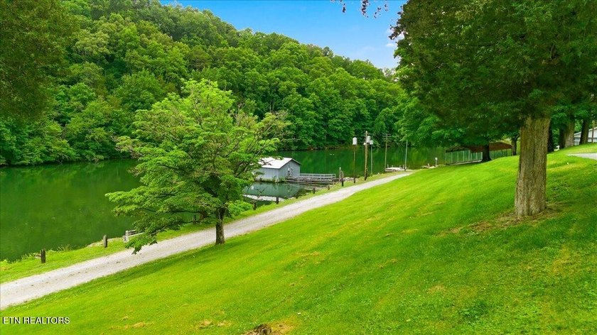 Hardin Valley Retreat with Lake Views &amp; Endless possibilities - photo 27