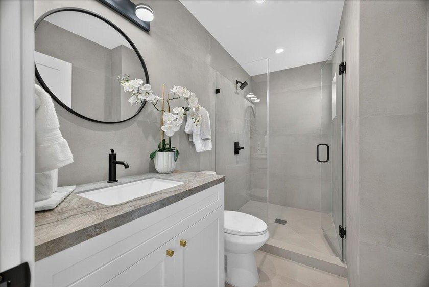 Experience the charm of a classic Craftsman with the confidence - photo 12