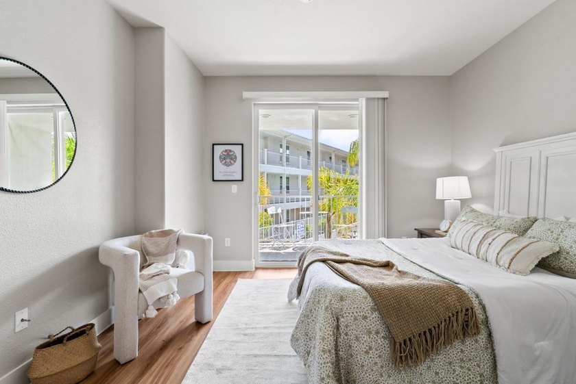 Experience the best of downtown Santa Cruz living in this - photo 16