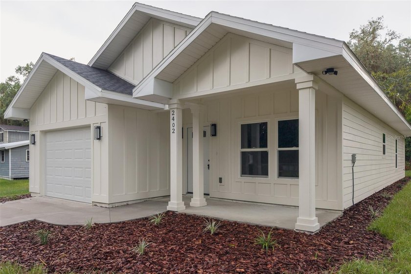 BRAND NEW BUILD! Located in the Copeland community, this 3 - photo 2