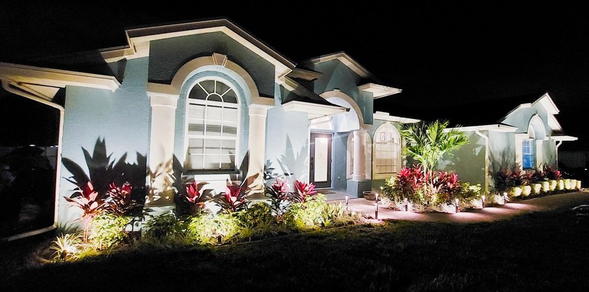 Beautifully updated 3 bed, 2 bath CBS home with a 2 car garage - photo 44