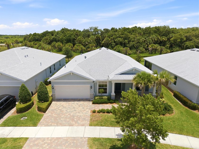 Move-in ready! Discover this beautifully upgraded 4-bedroom - photo 2