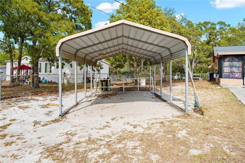 25,000 price reduction! Charming and versatile, this 2-bedroom - photo 35