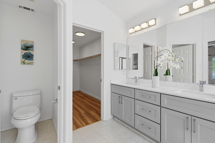Gorgeous Single Family home with 3 Bedrooms and 2.5 Bath - photo 23
