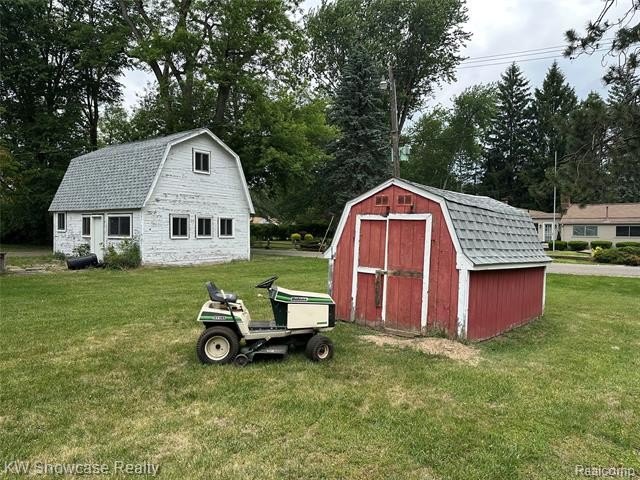 First time on the market! Rare opportunity to own a home with - photo 10
