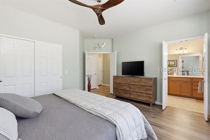 Welcome home to this beautifully designed Robin model villa - photo 20