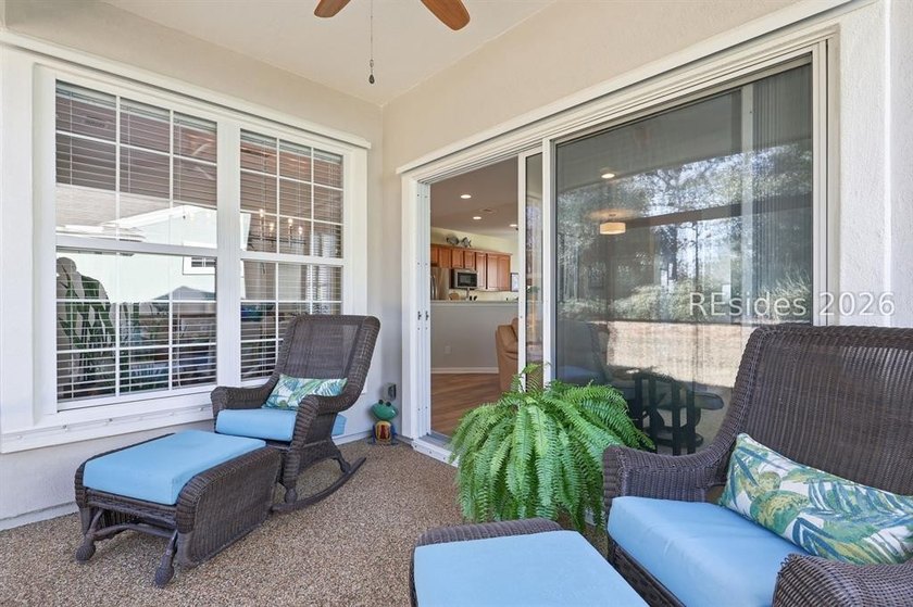 Welcome home to this beautifully designed Robin model villa - photo 26