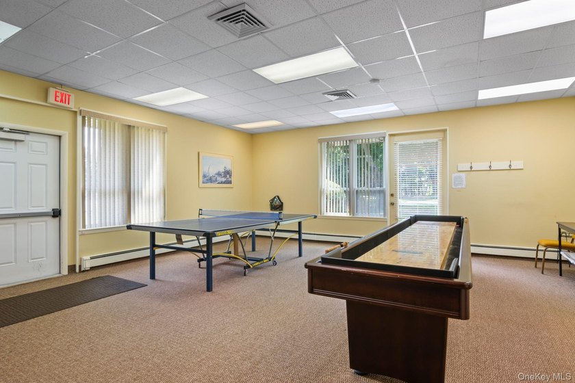 Desired 1 Bedroom end unit ranch model in the beautiful 55+ - photo 27