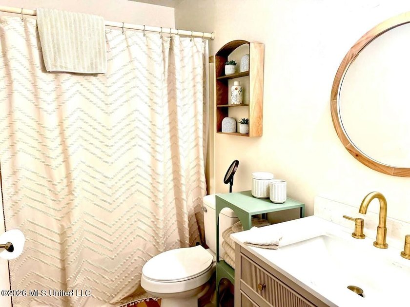 Welcome to this beautifully updated and fully furnished - photo 4
