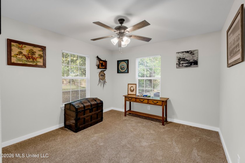 Welcome to 214 Simon Boulevard--where location, lifestyle, and - photo 20