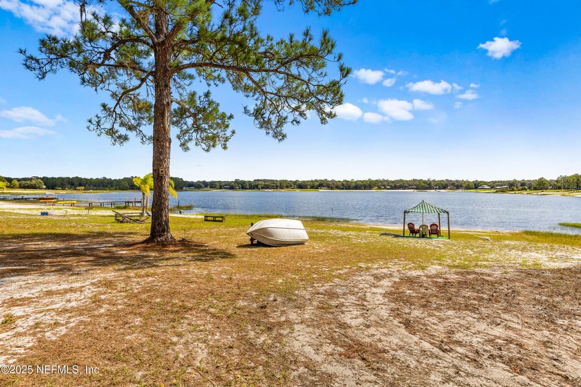 This immaculate and well loved lake home with additional cottage - photo 32