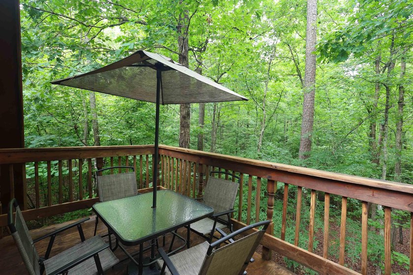 Custom-built log home just minutes from beautiful Lake Ouachita! - photo 33
