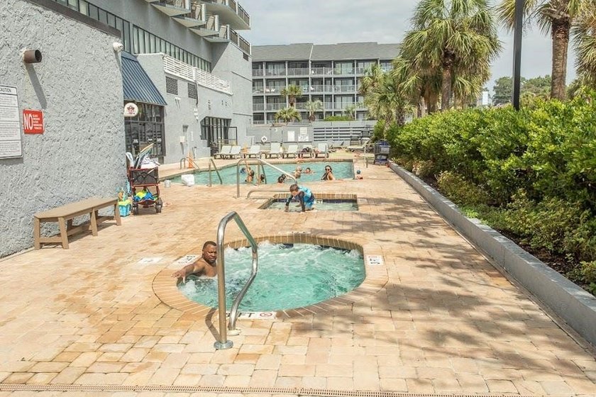 This one-bedroom condo comes fully furnished. It is perfect as a - photo 34