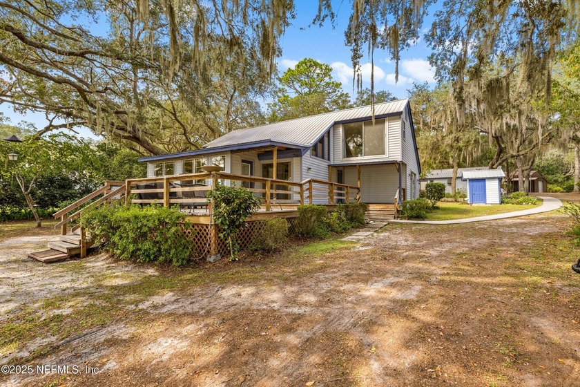 This immaculate and well loved lake home with additional cottage - photo 36