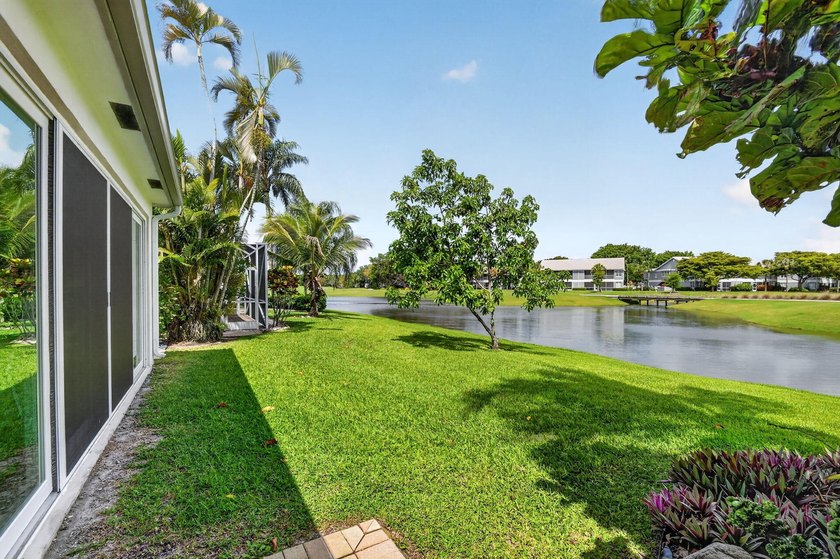 Get ready for Extraordinary! This Decorator/Designer Renovated - photo 50