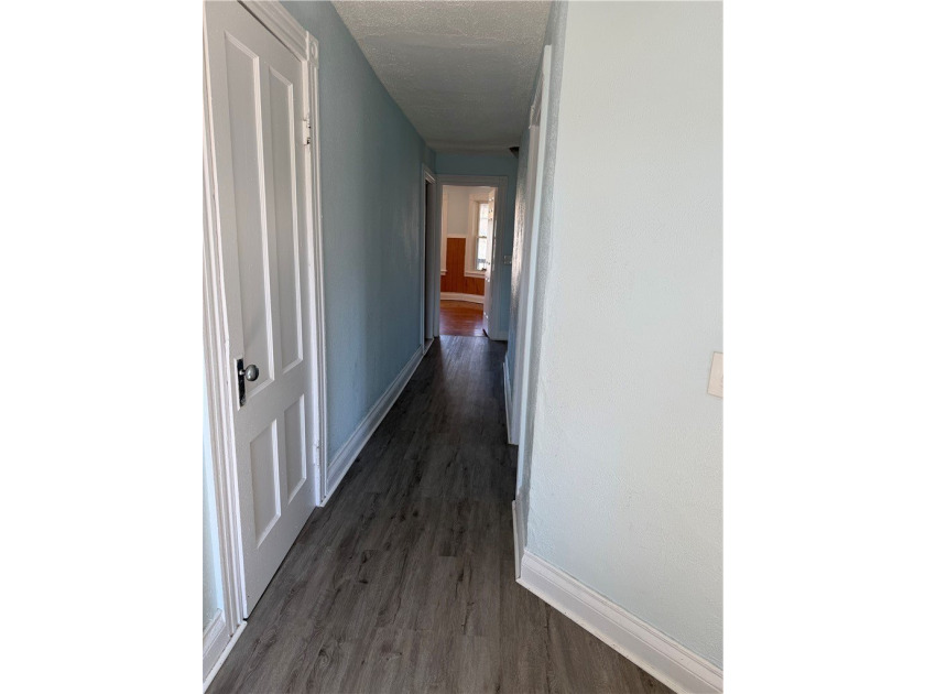 DEAL FELL THROUGH. NOT DUE TO THE PROPERTYpletely redone solid - photo 16