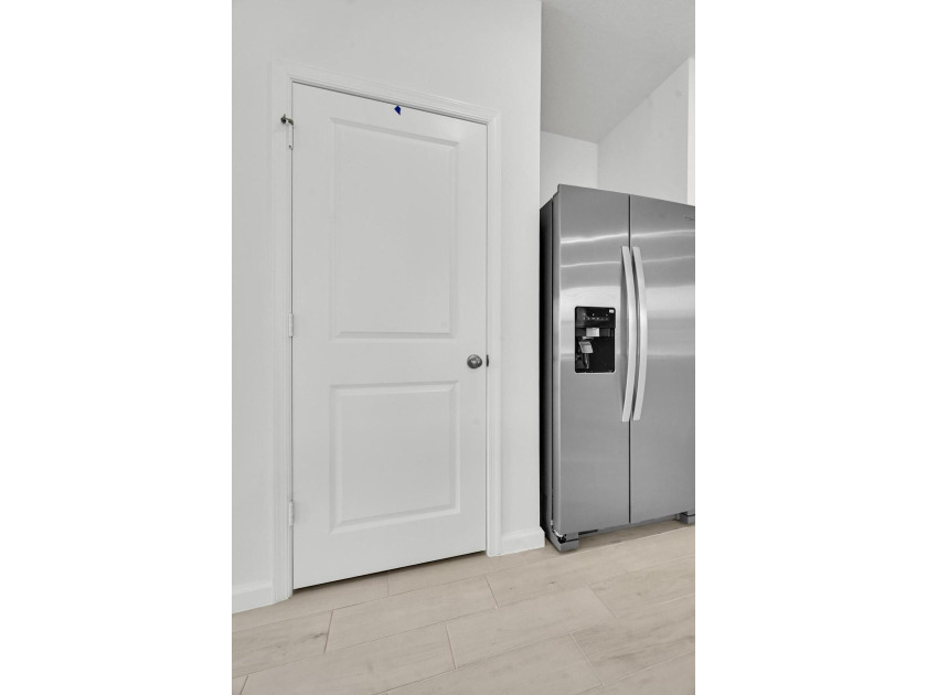 BRAND NEW Sandpiper Model! Move in today and enjoy quick closing - photo 7
