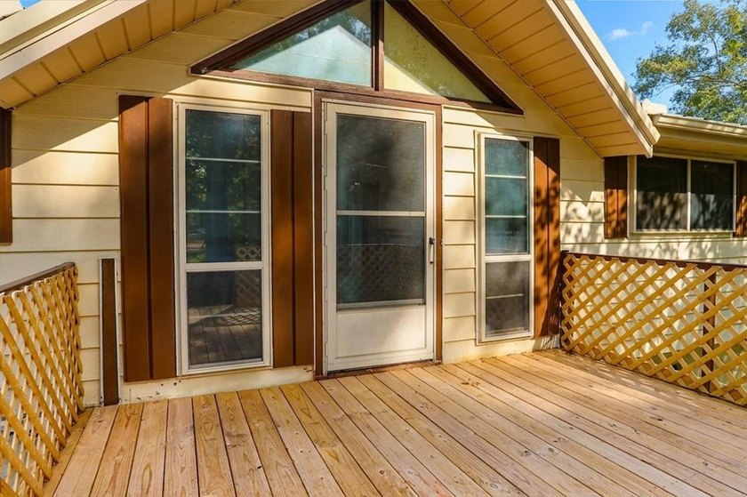 Lake Life Starts Here! Welcome to your Lake Sam Rayburn getaway! - photo 11