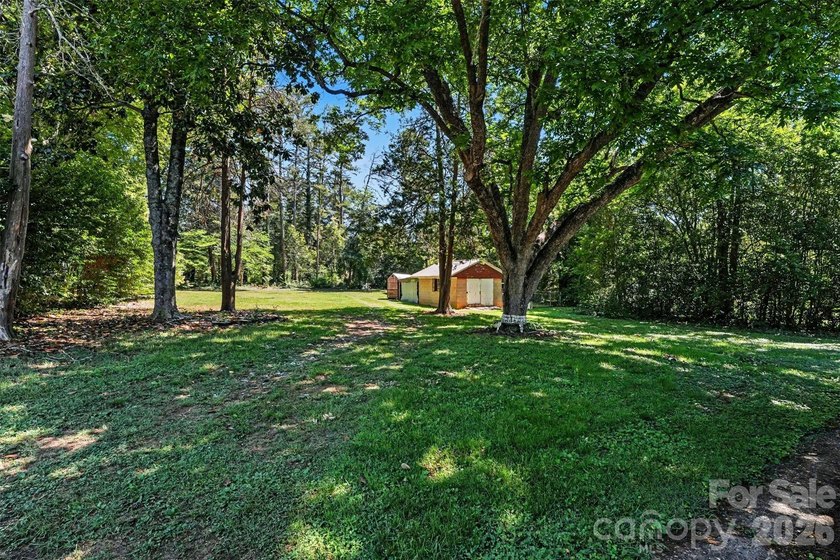 Discover the lasting value of this 3BD/3BA brick home on a rare - photo 19