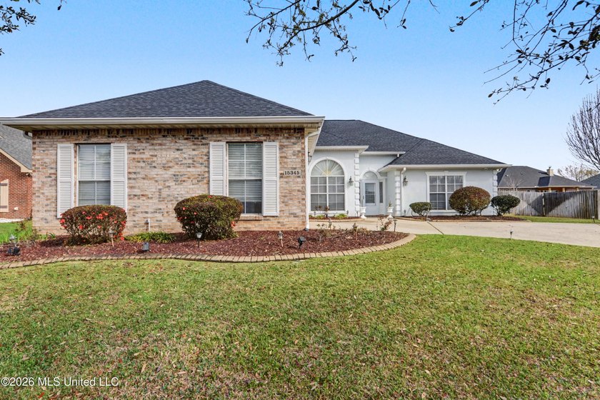 This 4 bedroom 2 1/2 bath is located in the Highly Sought after - photo 2