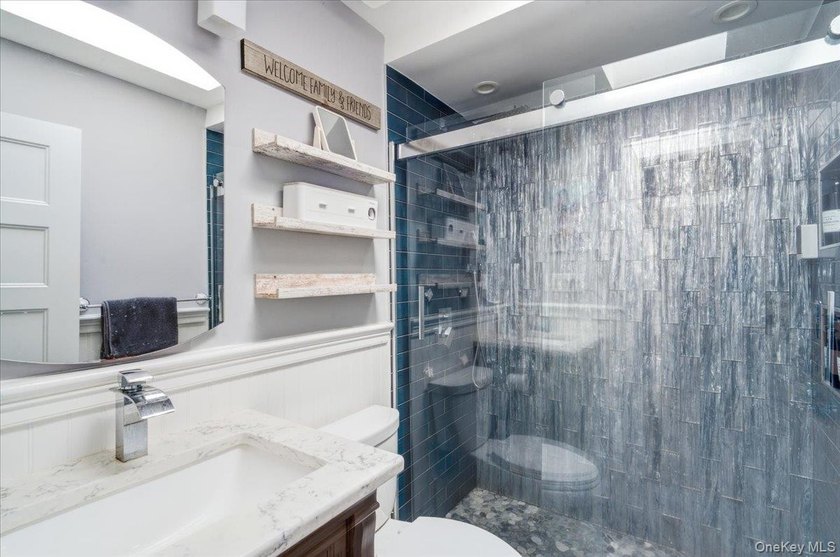 Welcome to this beautifully maintained and move-in ready ranch - photo 14