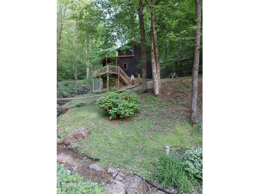 Escape to your own private mountain retreat with this - photo 5