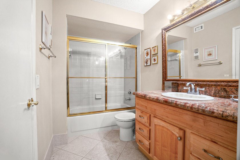 MUST SEE! 2 Bedroom,2 Bathroom Villa with 1-car garage. Garden - photo 22