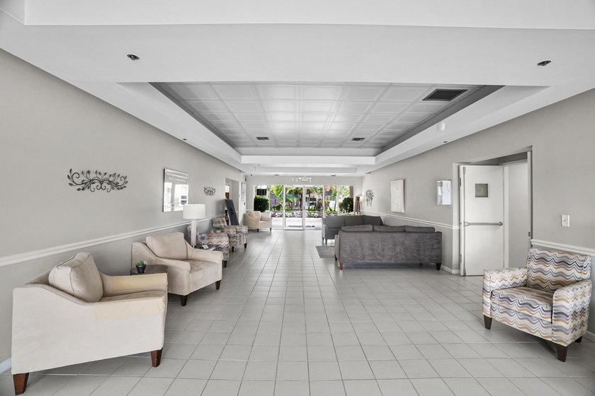 MUST SEE! 2 Bedroom,2 Bathroom Villa with 1-car garage. Garden - photo 36