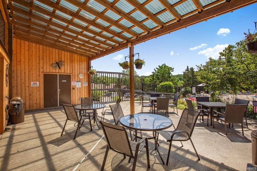 Beautiful condo at Eagle Pointe Resort on Lake Monroe - photo 37