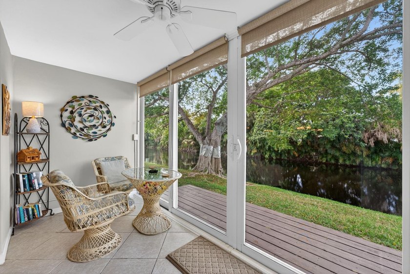 55+ TURN-KEY Tranquil Canal Views and Sunset Skies. Immaculate - photo 12