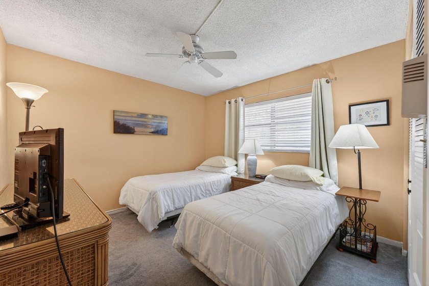 55+ TURN-KEY Tranquil Canal Views and Sunset Skies. Immaculate - photo 17