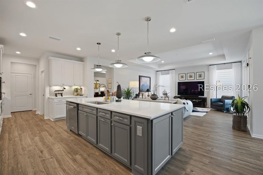 BEST VALUE FOR A RENOWN IN SUN CITY! Over $119,000 in upgrades - photo 30
