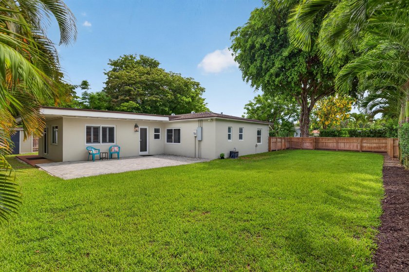 Spacious home with an open floor plan in the heart of Wilton - photo 32