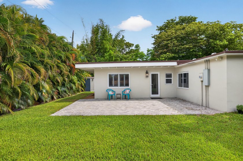 Spacious home with an open floor plan in the heart of Wilton - photo 34