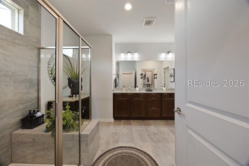 BEST VALUE FOR A RENOWN IN SUN CITY! Over $119,000 in upgrades - photo 48